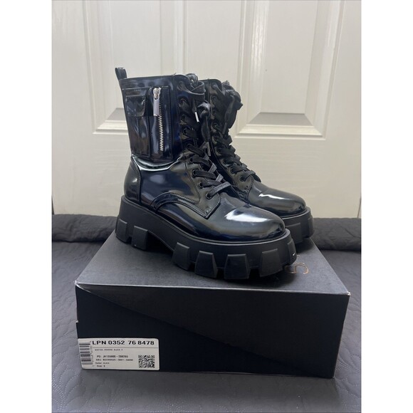 ShoeDazzle Reverie Black Combat Boots Womens SZ 9 Lug Platform Lace Up Gorpcore - Picture 1 of 13